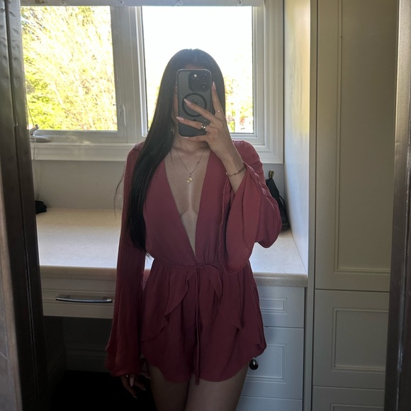 TOBI Romper - Picture 5 of 5